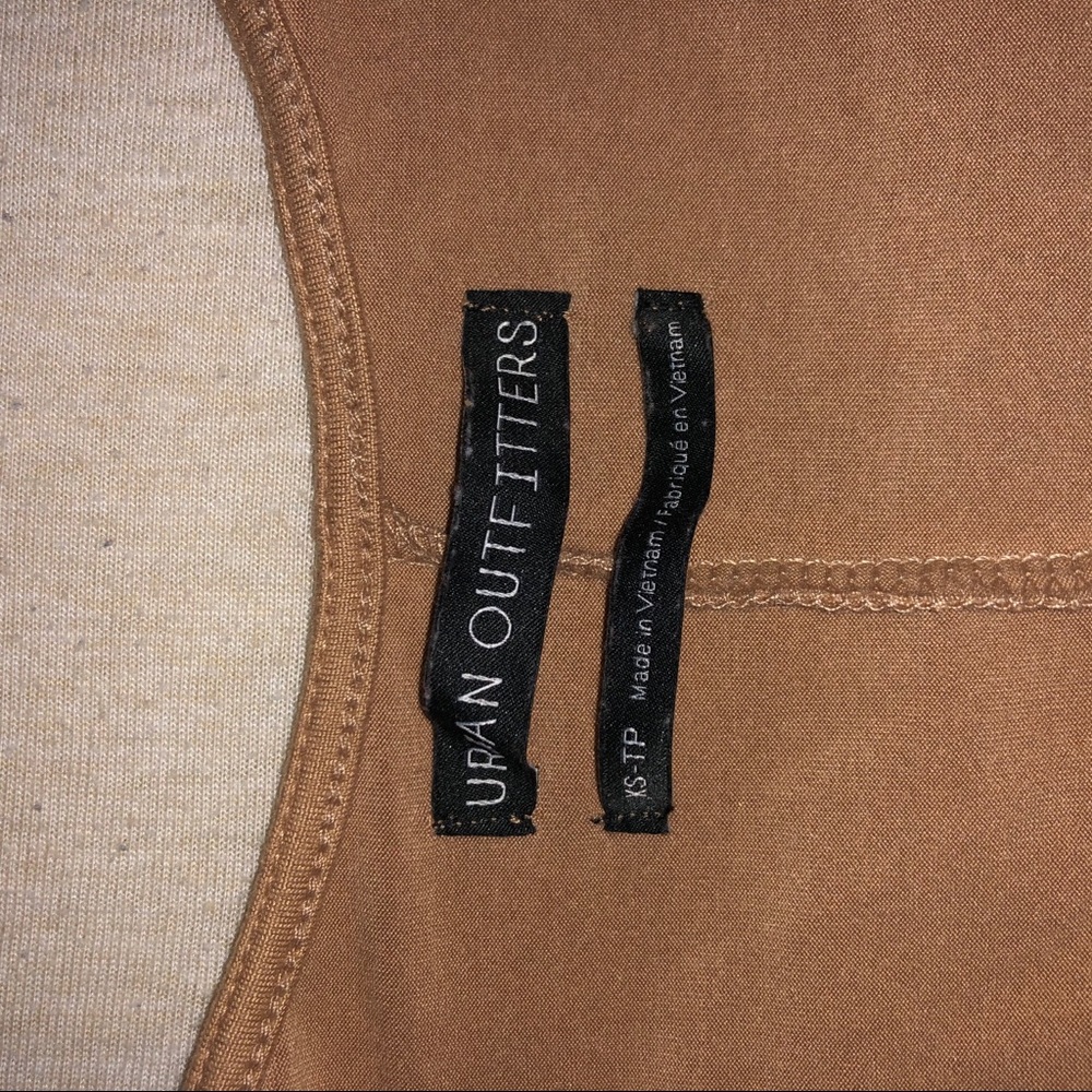 NWOT UO Open Back Turtleneck High Neck Top - Picture 5 of 6